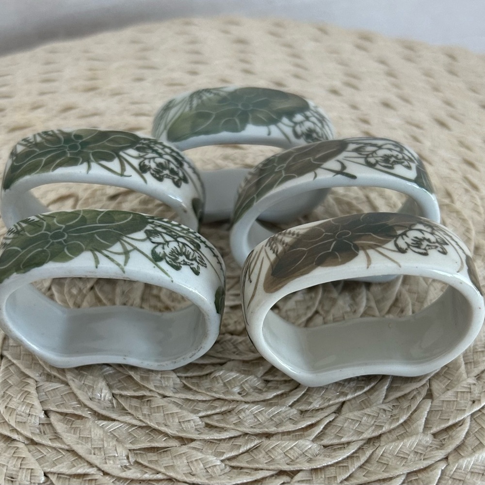 Green Floral Porcelain Napkin Rings, Set of 5, pretty table accents,